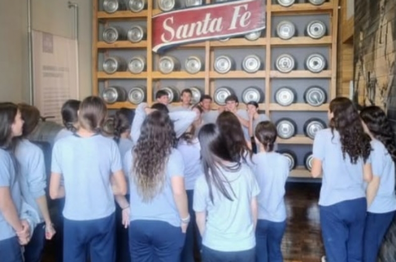 VISITA A LAS FABRICAS EL QUILLA Y SANTA FE